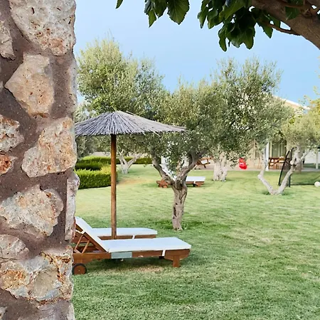 ヴィラ Ta Spitakia *