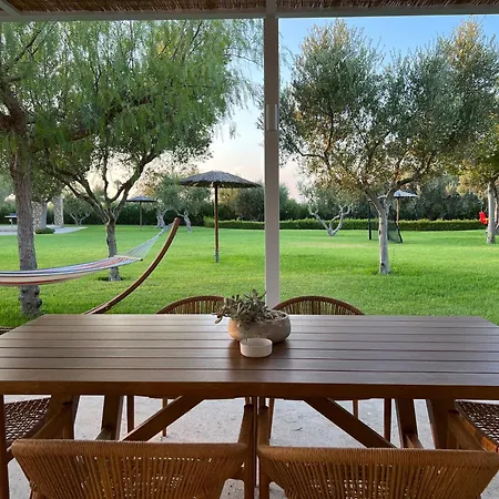 Ta Spitakia ヴィラ コス・タウン