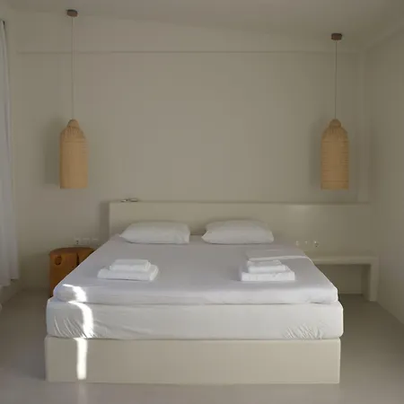 Ta Spitakia ヴィラ コス・タウン