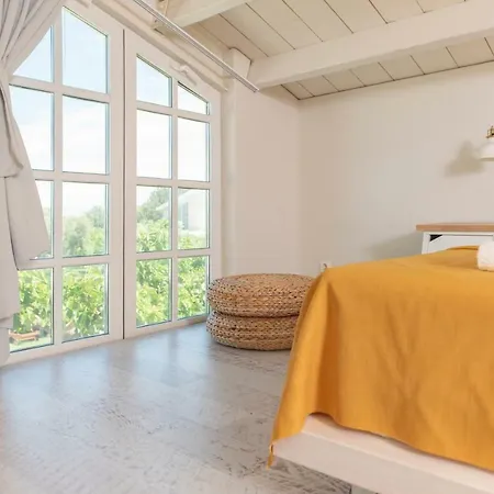 ヴィラ Ta Spitakia *